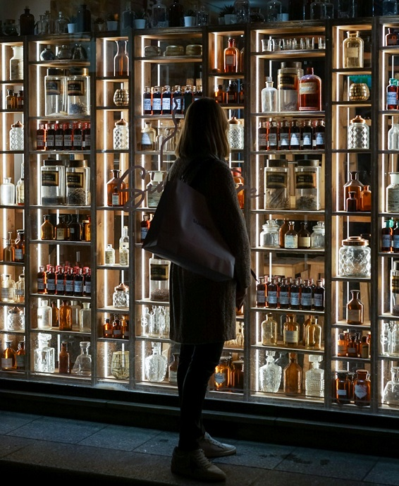 girl viewing liquor